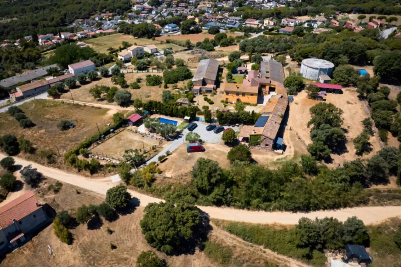 Country homes for sale in Santa Eulàlia de Ronçana  with Air Conditioner and Swimming Pool