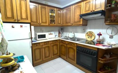 Kitchen of Flat for sale in Alcalá de Henares  with Terrace