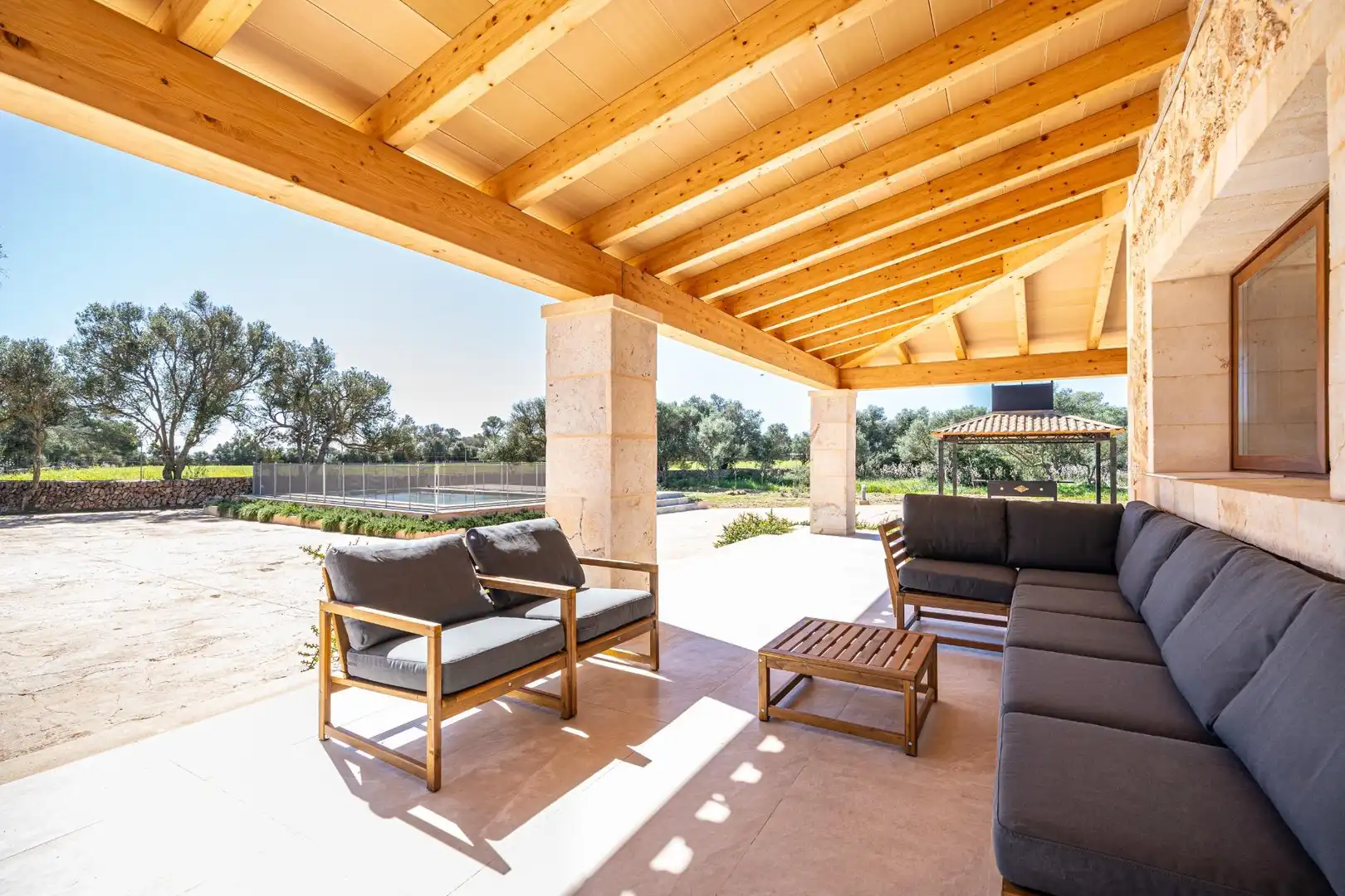 Terraza de Finca rústica de alquiler en Llucmajor