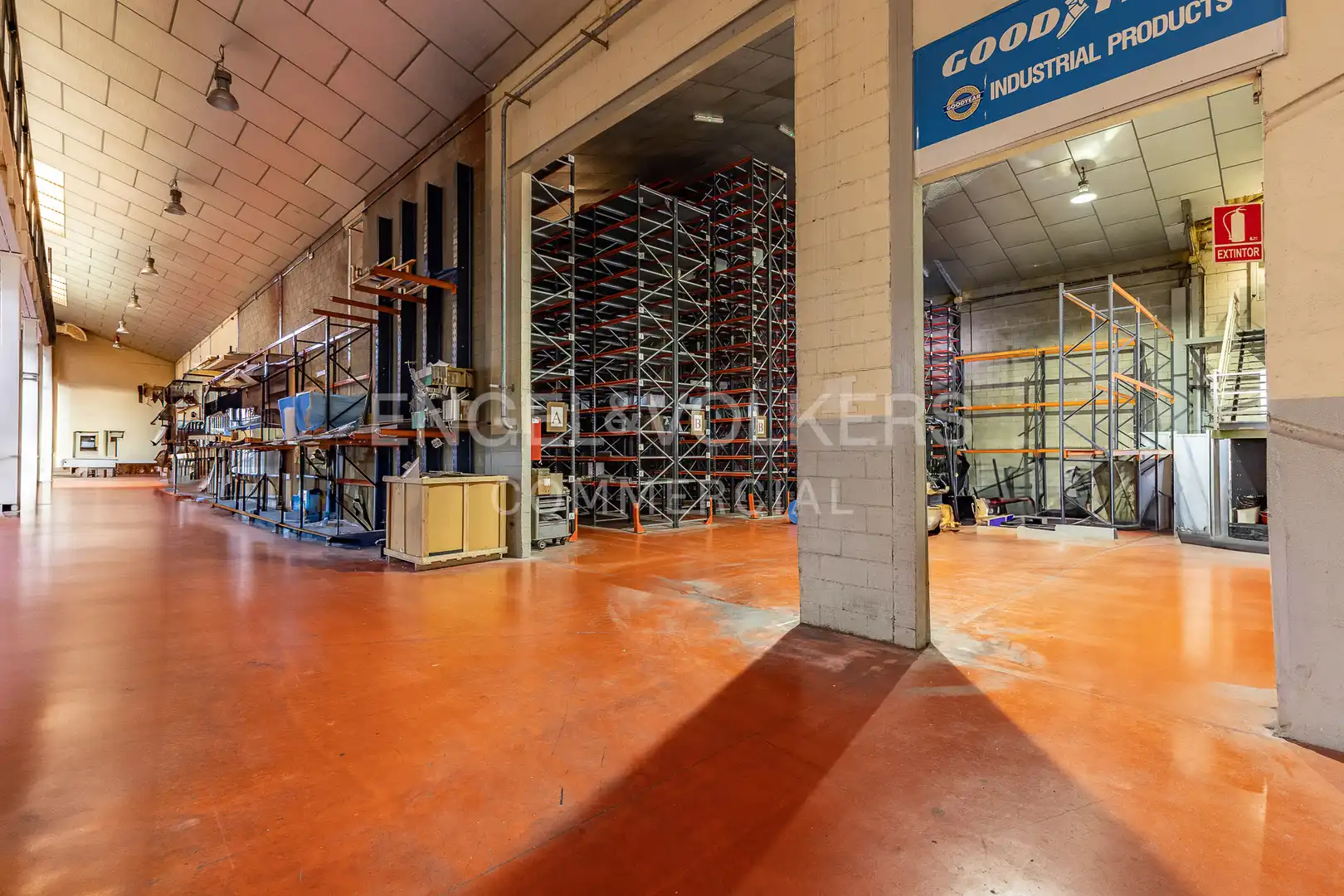 Nave industrial en venta en Sant Andreu de la Barca, imagen 13