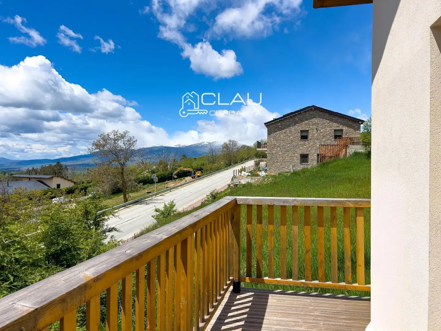 Vista exterior de Casa adosada de alquiler en Saillagouse con Calefacción, Jardín privado y Terraza