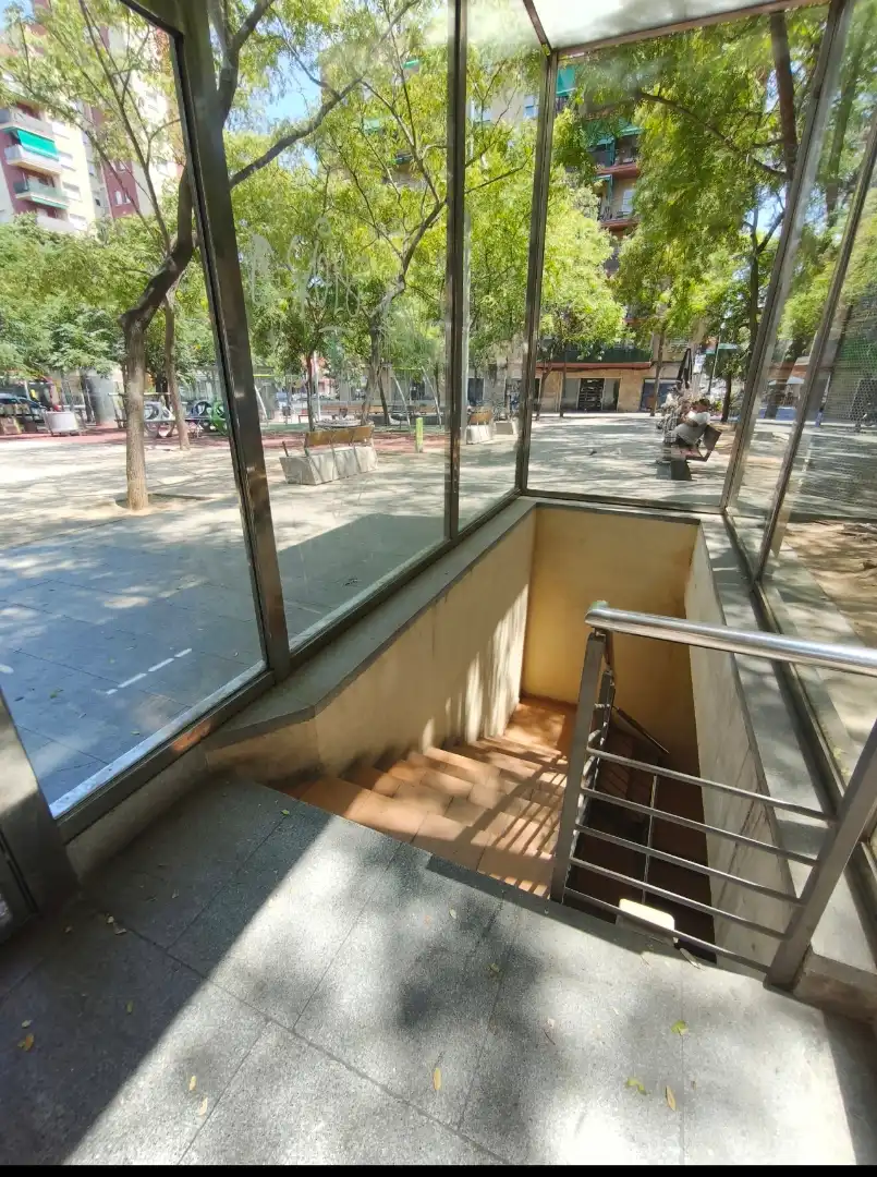 Garaje en venta en Badalona