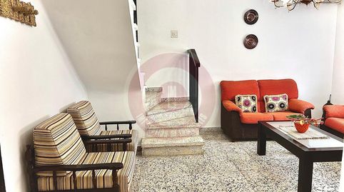 Foto 3 de Casa adosada en venda a Calle Cruz del Cordero, 26, Norte - Barrio del Pilar - El Reñidero, Vélez-Málaga