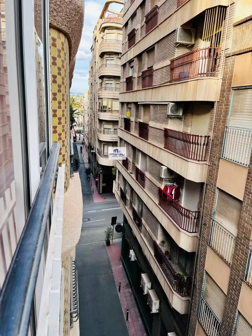 Pis en venda a Calle SANT FRANCESC XAVIER, Centro
