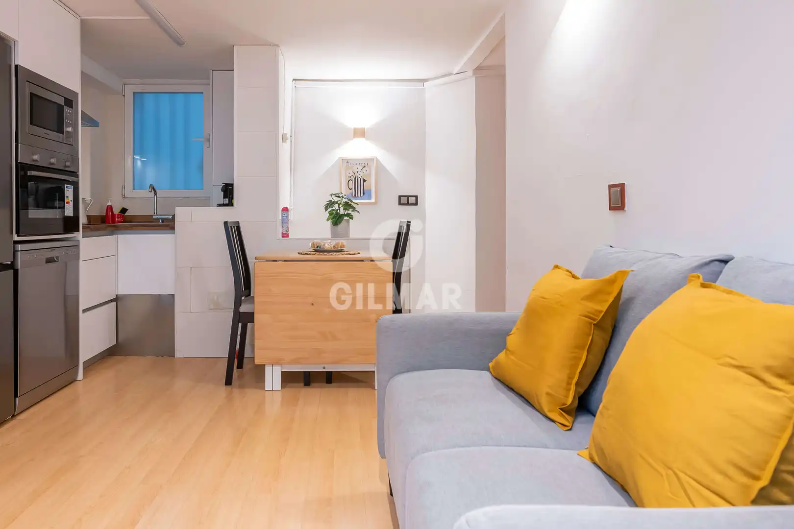 Living room of Apartments for sale in Madrid  with Heating