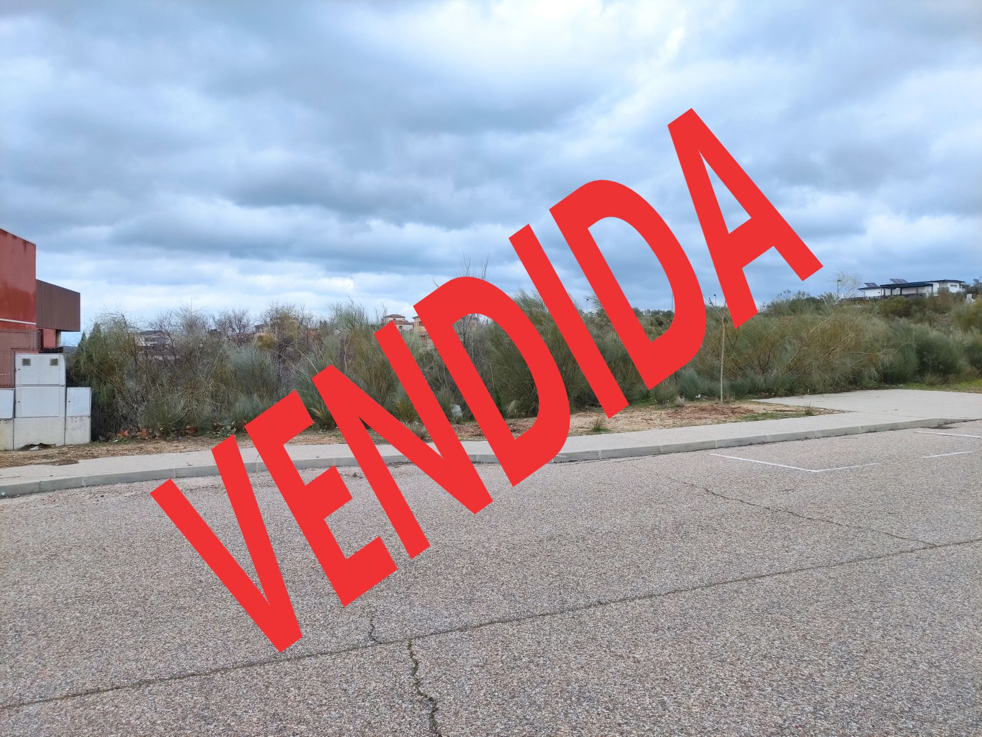 Residencial en venda en Layos