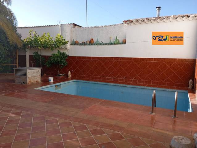 Casa-chalet en Venta en Valdepeñas