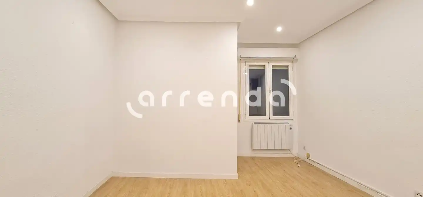 Apartamento de alquiler en De Amaniel, 23, Universidad - Malasaña, Centro