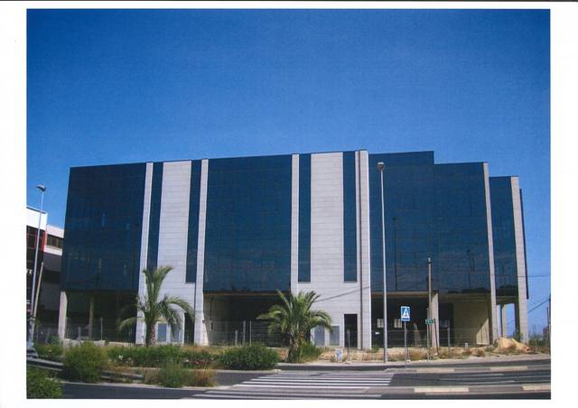 Nave industrial en Alquiler en El Toscar