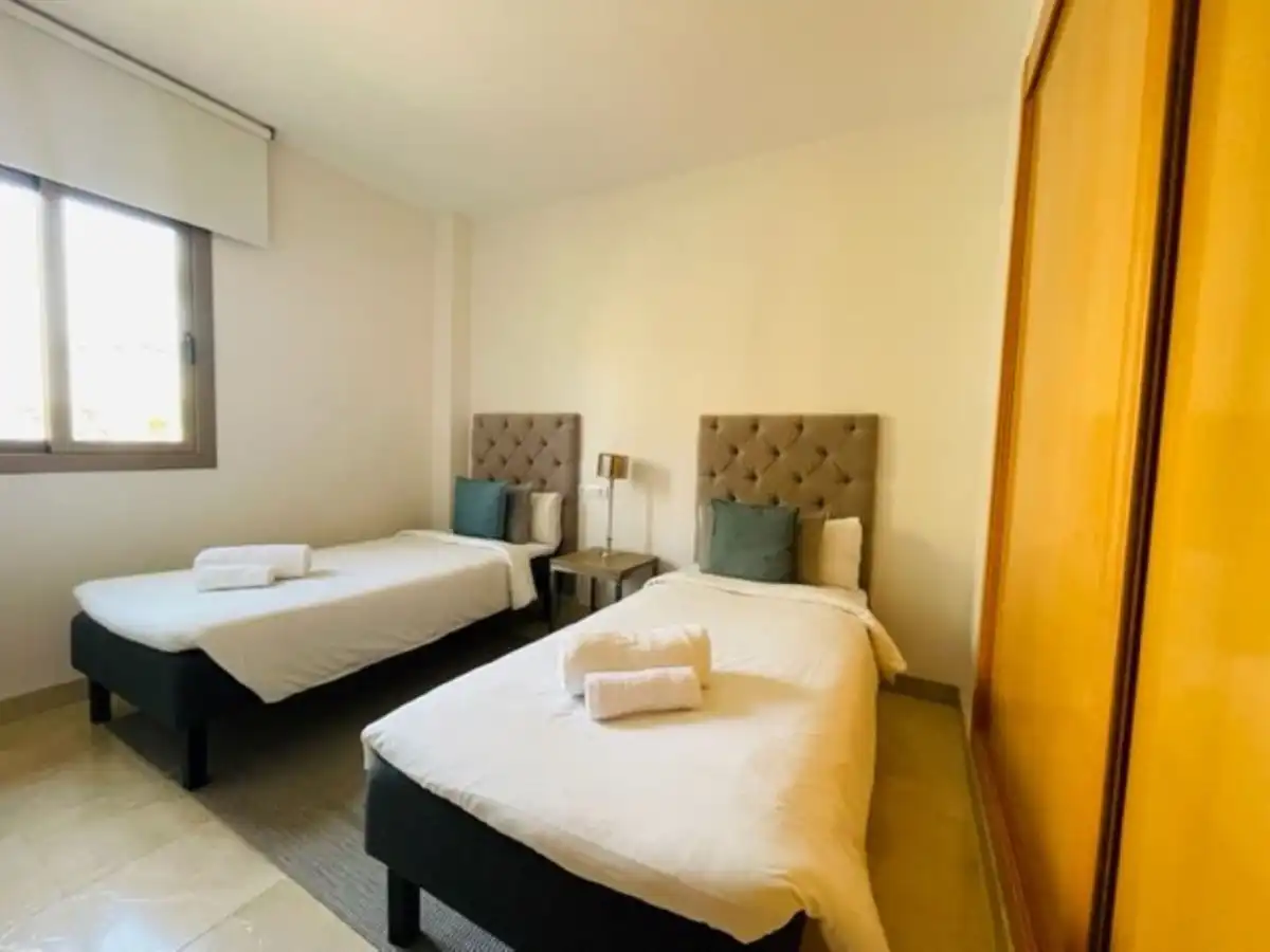 Schlafzimmer von Dachboden zum Verkauf in Benahavís mit Terrasse, Möbliert und Internet