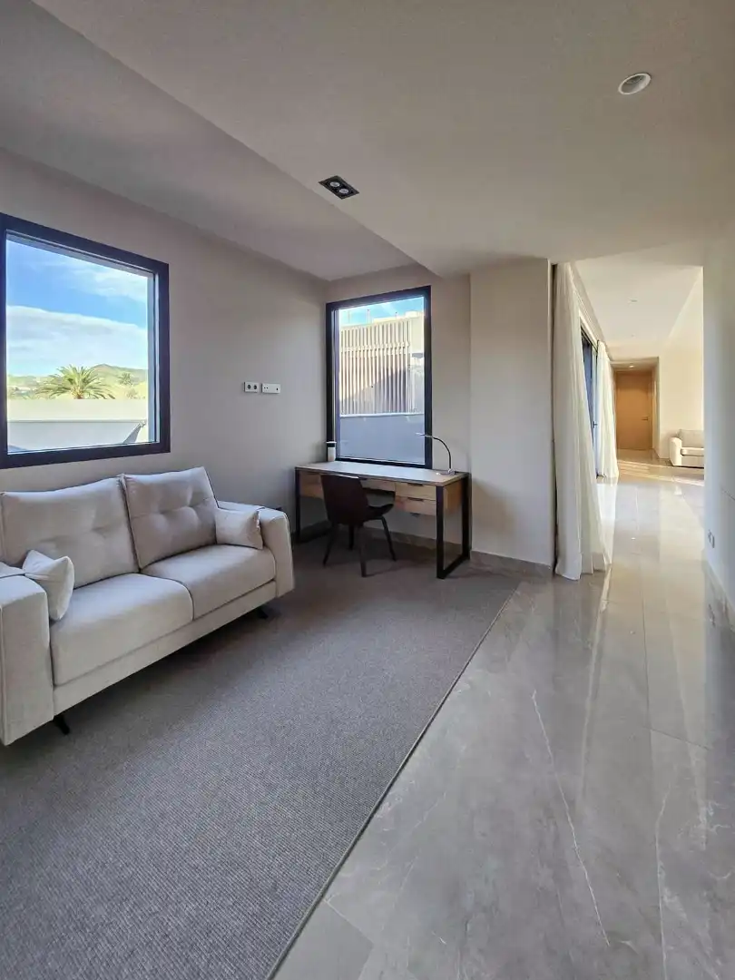 Living room of Flat for sale in San Cristóbal de la Laguna  with Air Conditioner, Terrace and Furnished