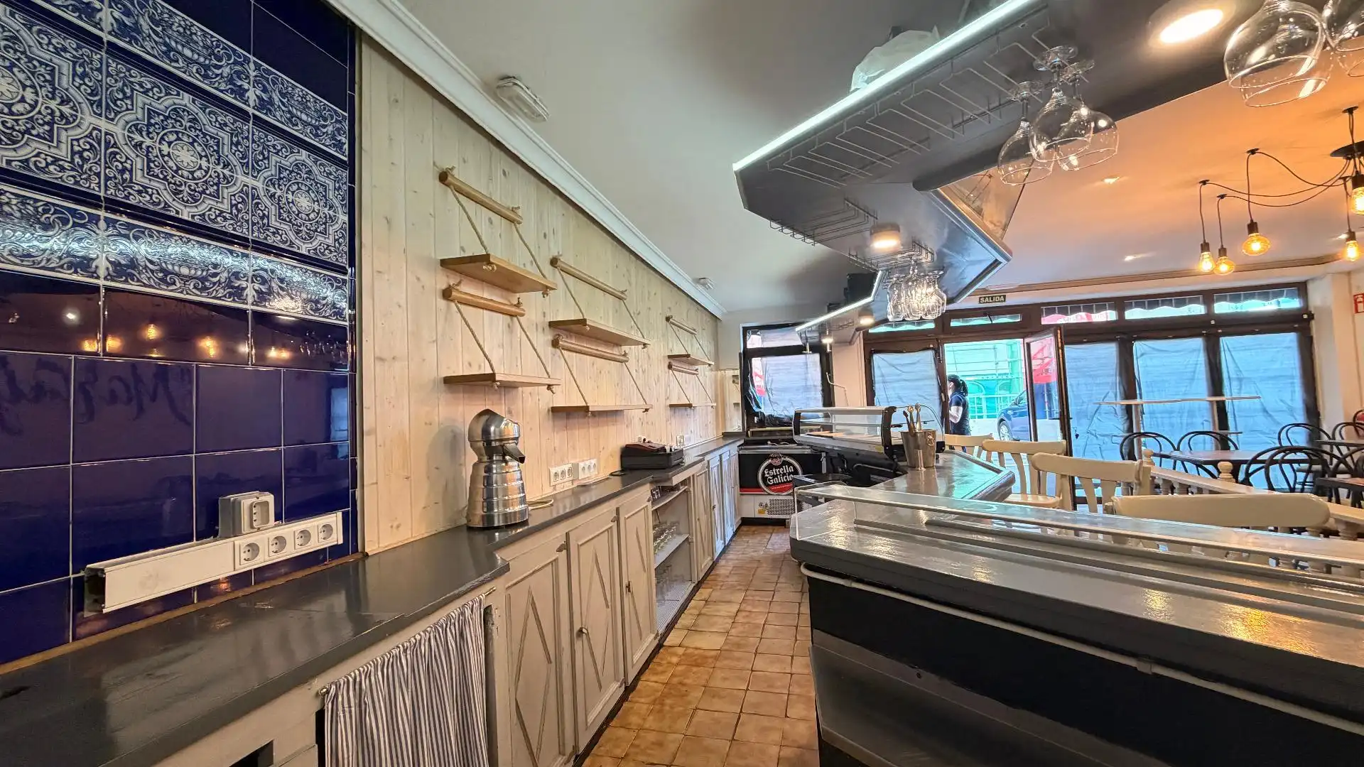 Cocina de Local en venta en Suances con Amueblado