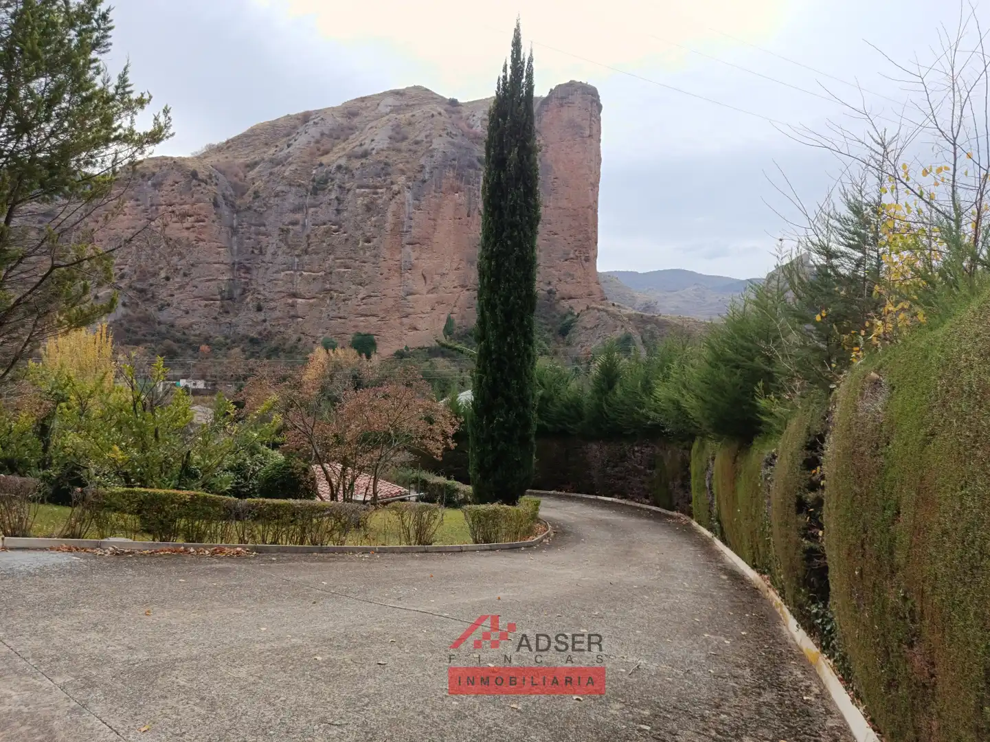 Exterior view of Houses for sale in Nalda  with Private garden, Storage room and Swimming Pool