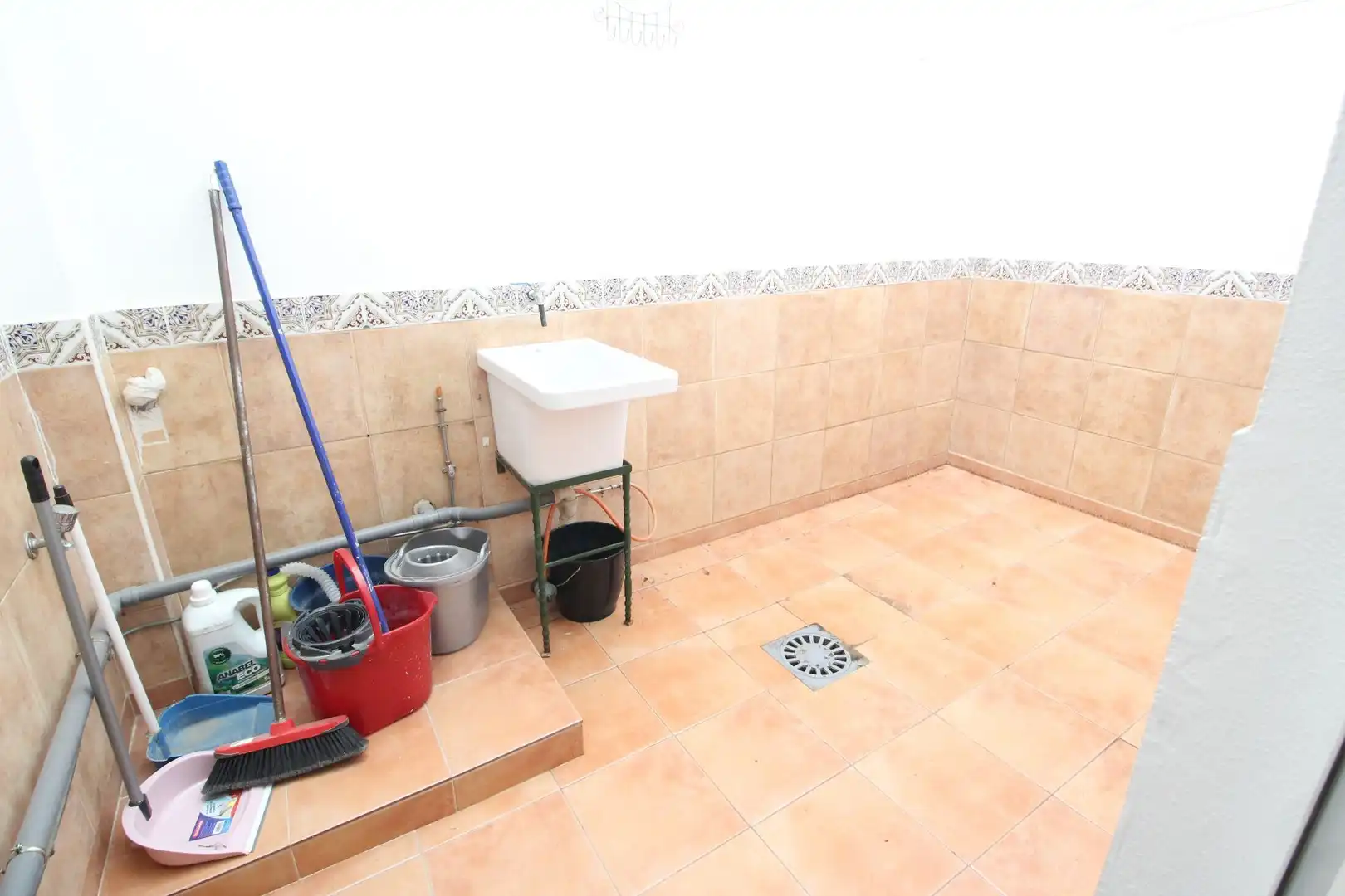 Badezimmer von Gebäude zum Verkauf in Alozaina
