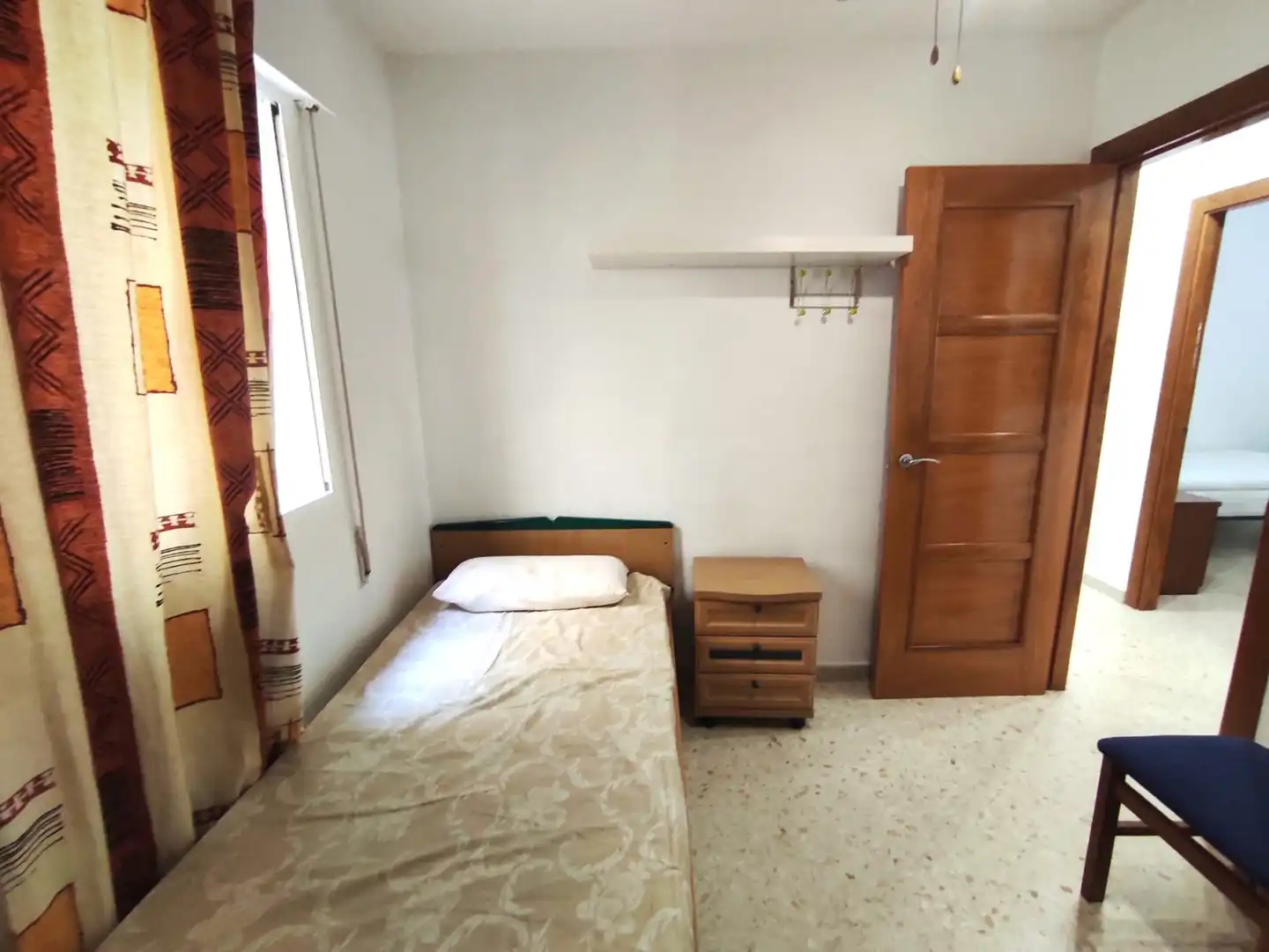 Habitación de Piso de alquiler en Málaga con Aire acondicionado, Terraza y Amueblado