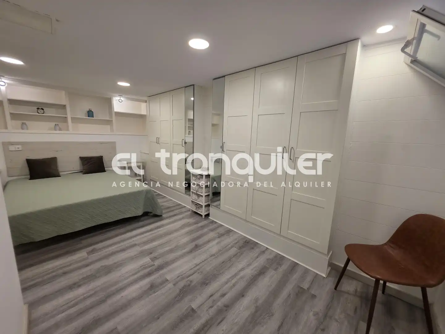 Habitación de Piso de alquiler en Madrid con Terraza, Amueblado y Lavadora