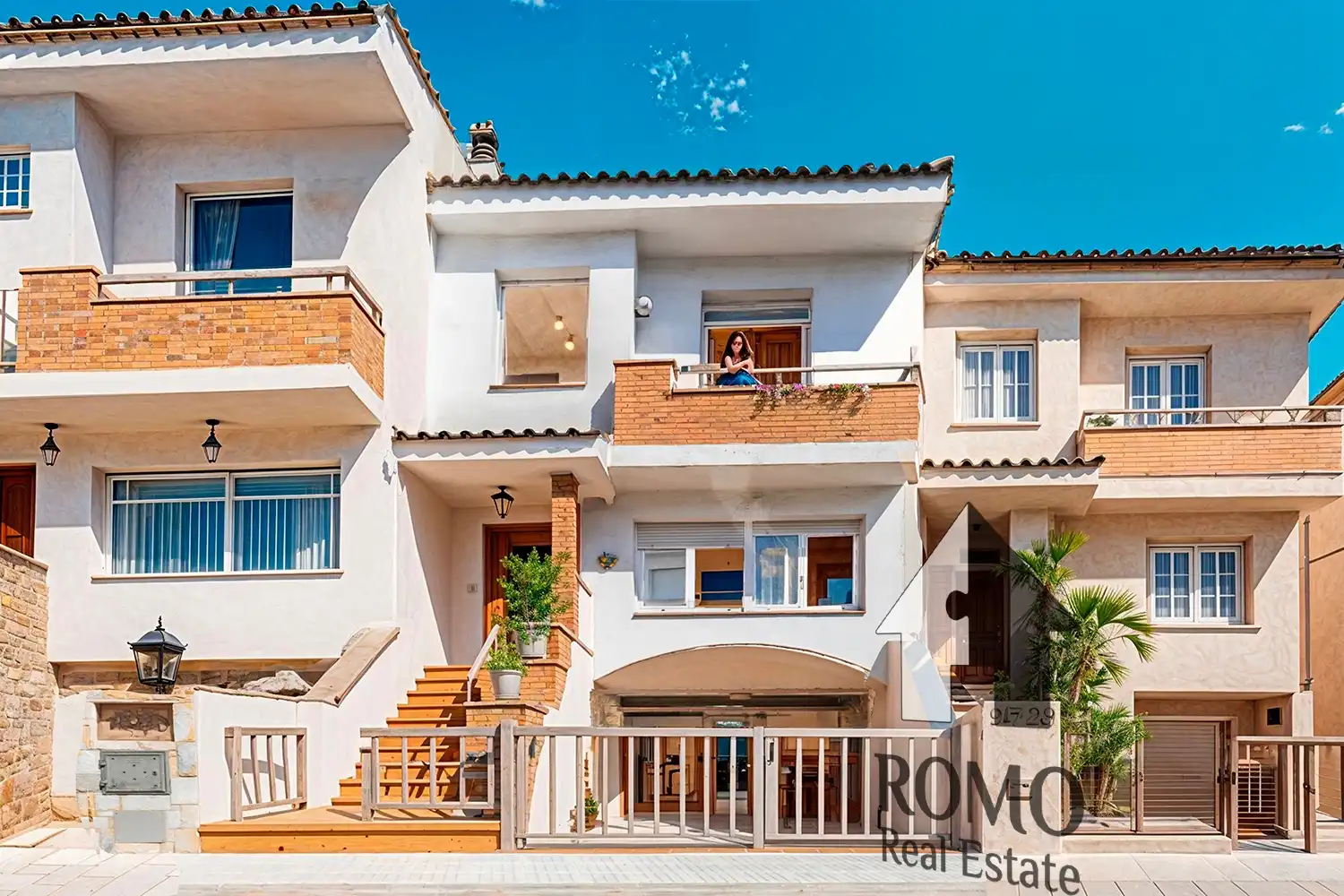 Vista exterior de Casa adosada en venta en Santa Perpètua de Mogoda con Calefacción y Trastero