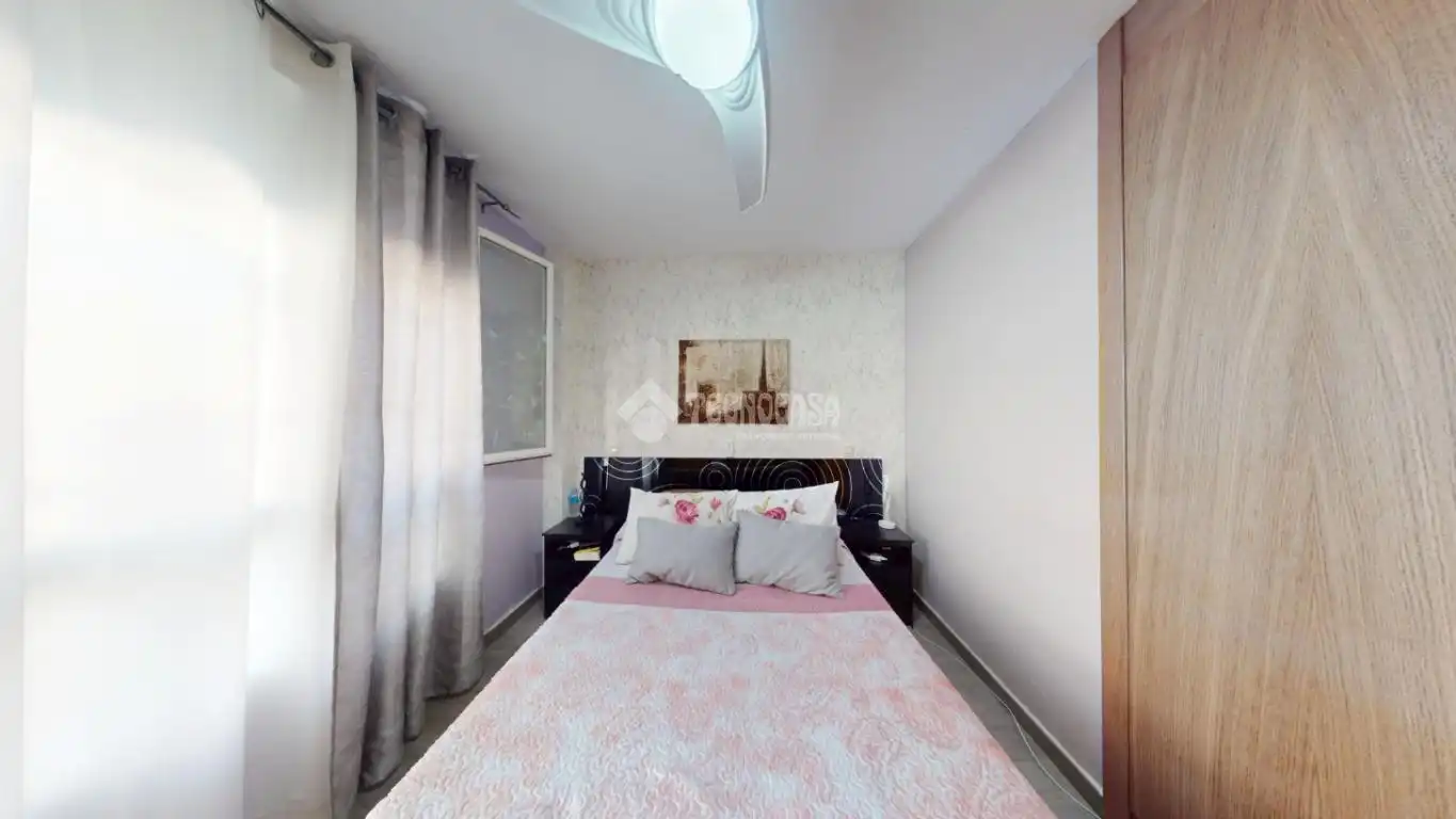 Habitación de Piso en venta en Azuqueca de Henares con Calefacción, Trastero y Internet