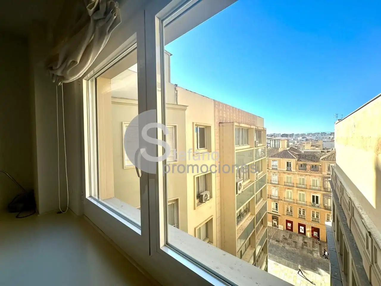 Habitación de Ático de alquiler en Málaga con Aire acondicionado, Calefacción y Parquet