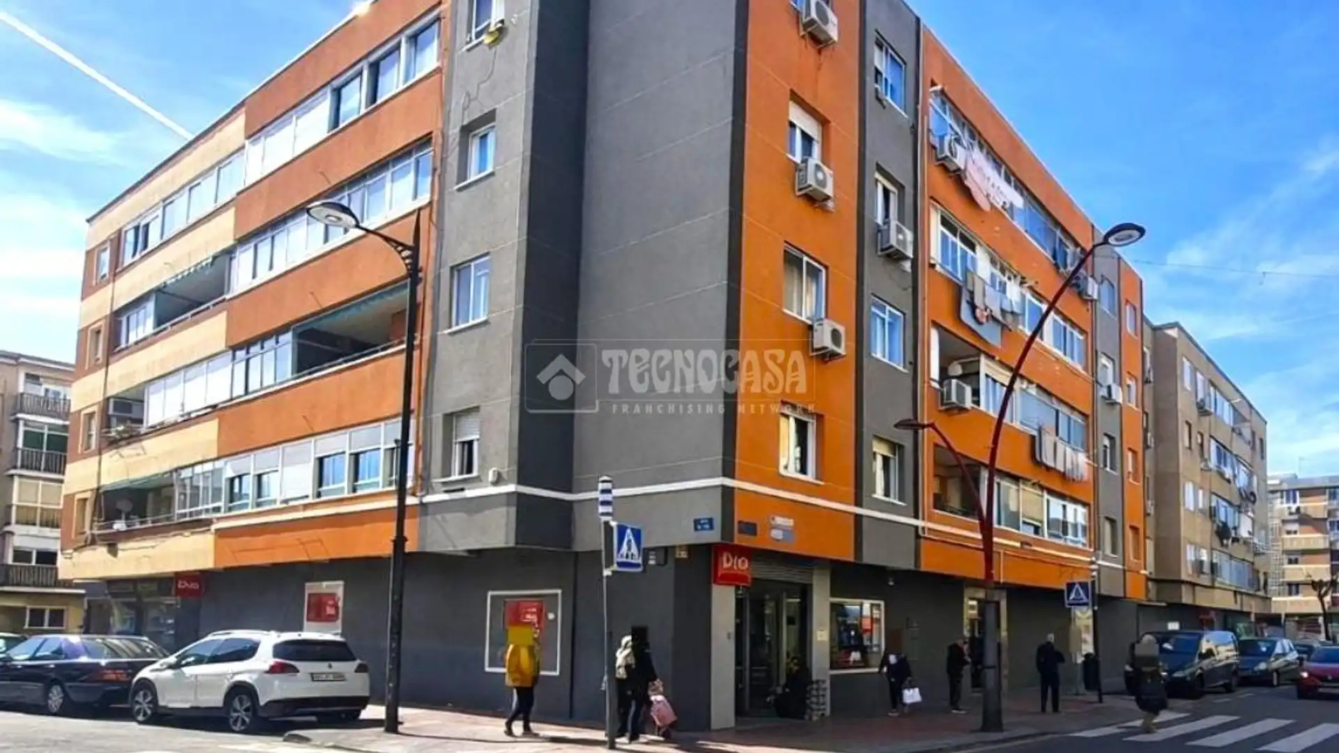 Vista exterior de Piso en venta en Parla con Aire acondicionado y Amueblado