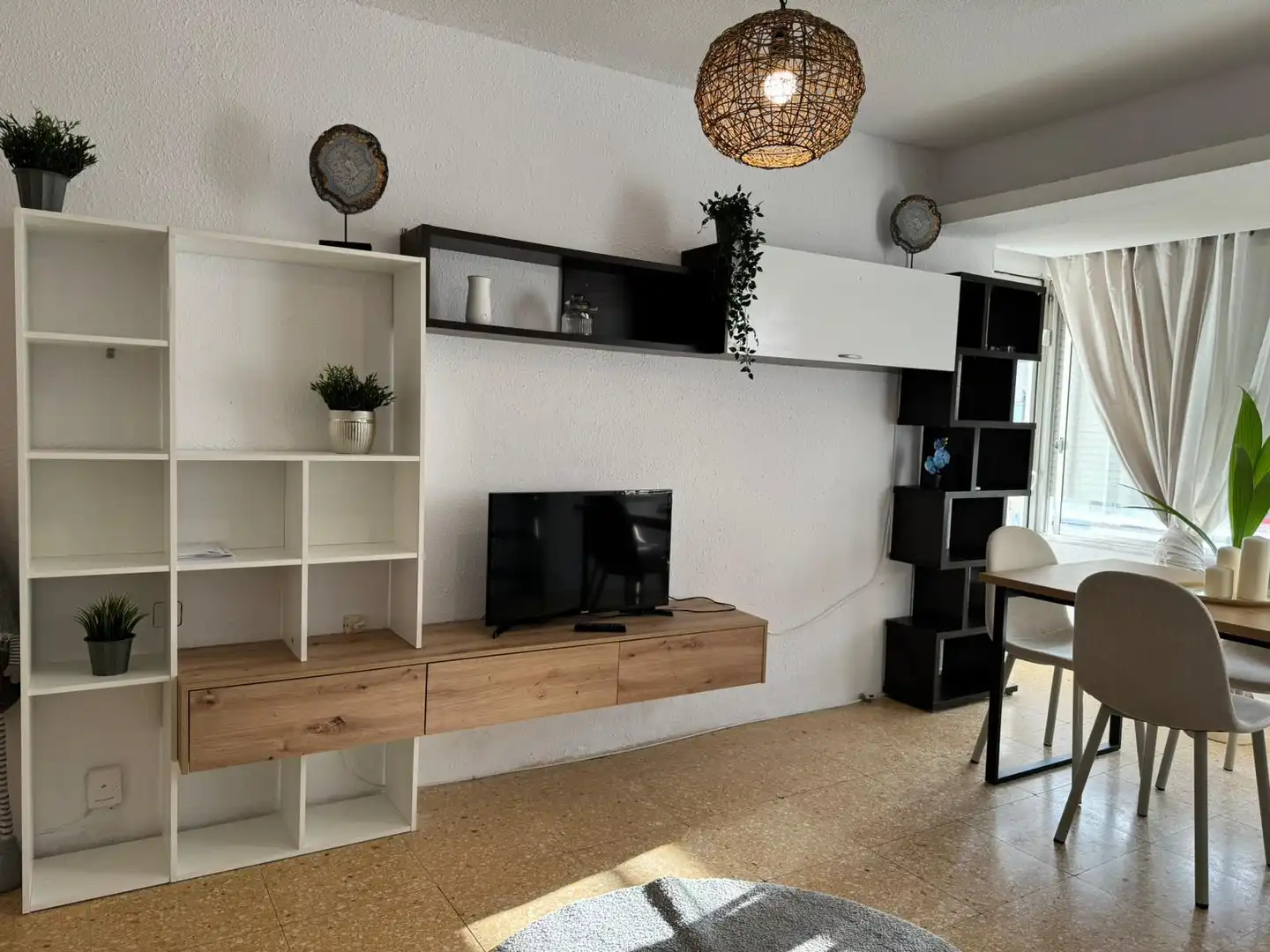 Sala de estar de Piso de alquiler en Valencia con Aire acondicionado, Amueblado y Horno