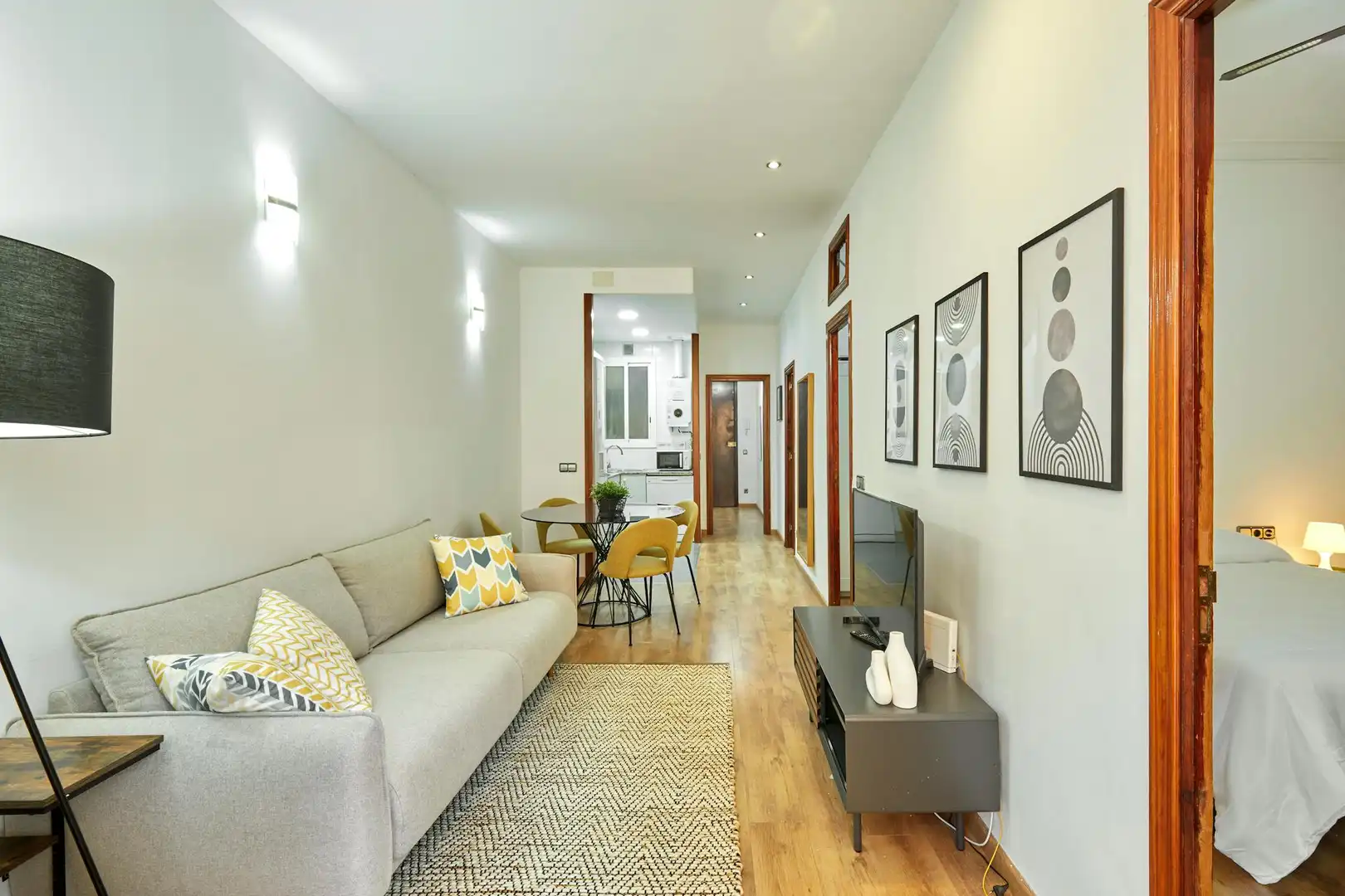 Living room of Flat for rent in Barcelona  with Air Conditioner, Heating and Furnished