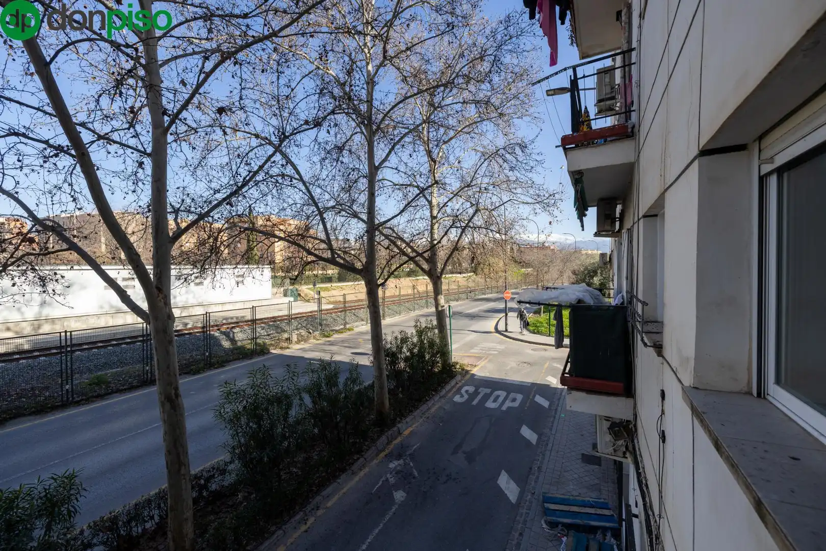 Vista exterior de Piso en venta en Granada