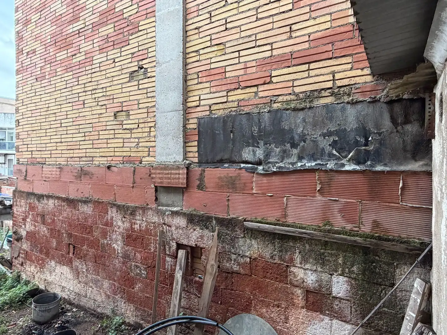 Vista exterior de Casa adosada en venta en Nucli Urbà  