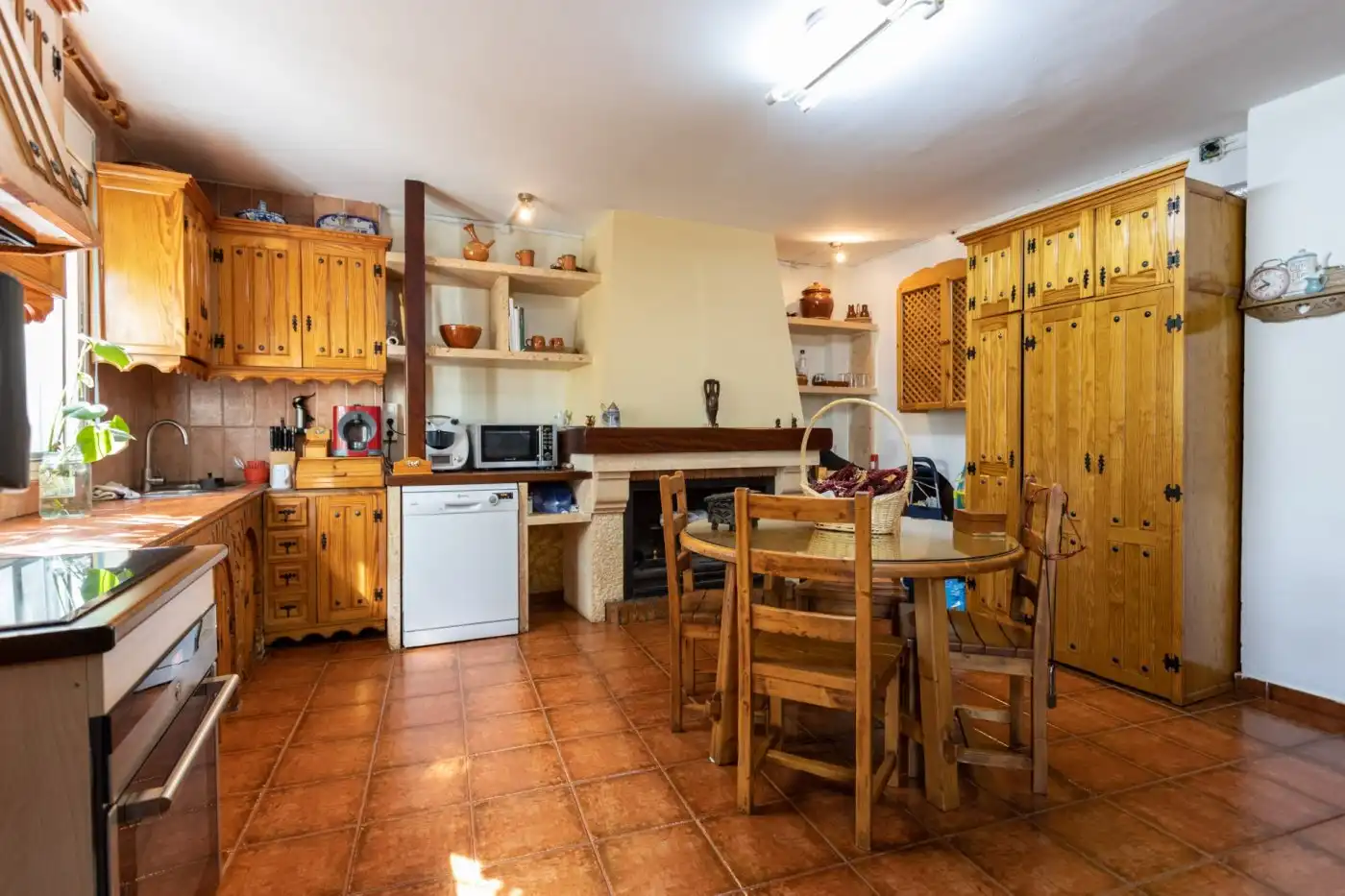 Cocina de Casa o chalet en venta en Dúdar con Aire acondicionado, Calefacción y Jardín privado