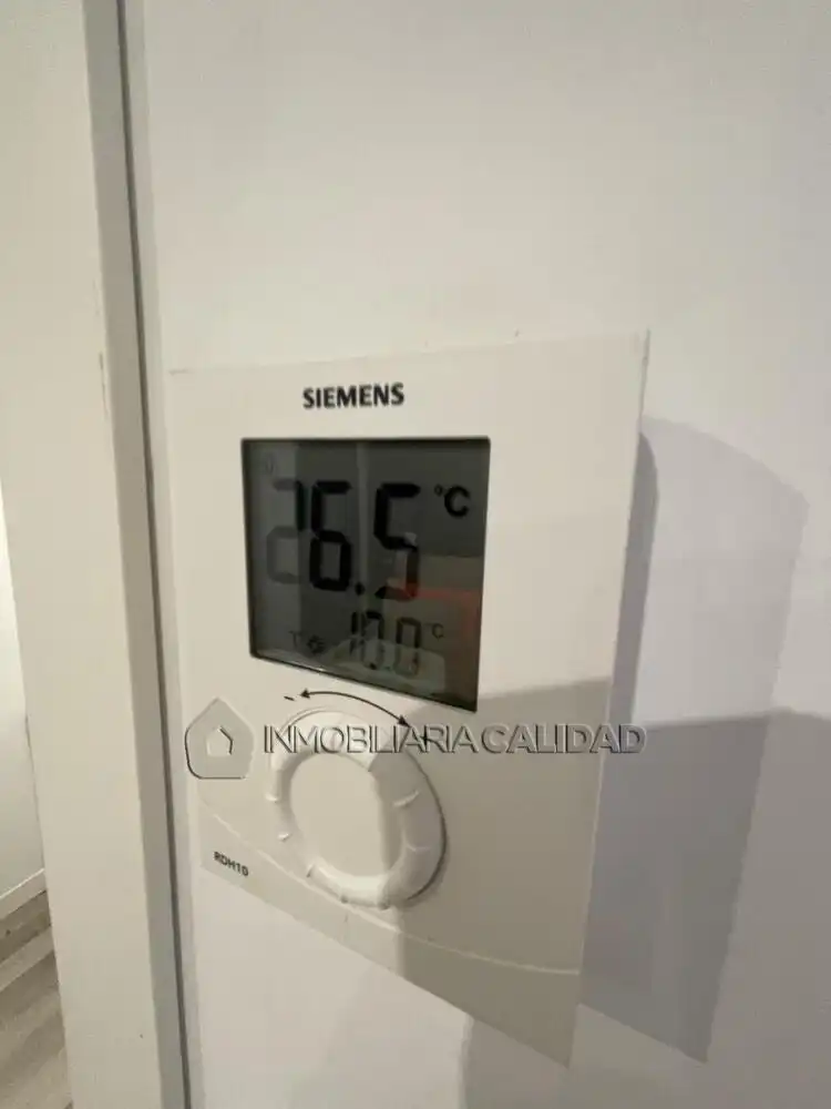 Jardín de Piso de alquiler en Burgos con Calefacción y Amueblado