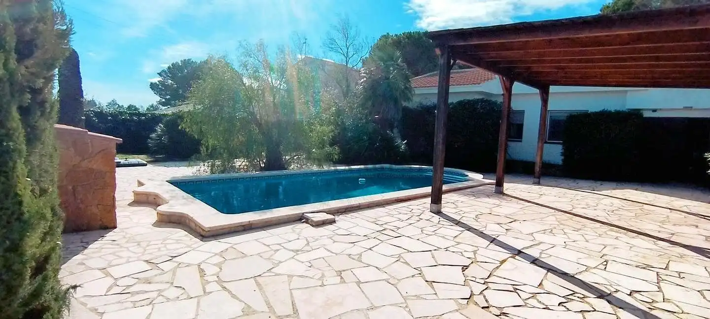 Piscina de Casa o chalet en venta en L'Ametlla de Mar  con Aire acondicionado, Jardín privado y Terraza