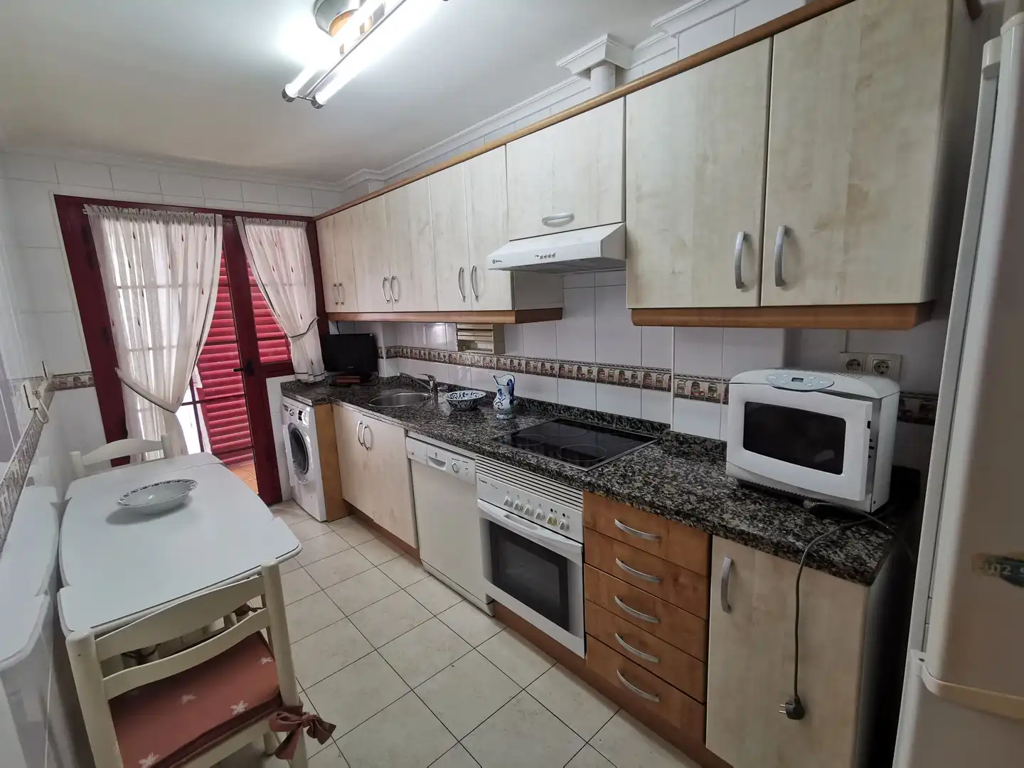 Cocina de Piso en venta en Avilés con Calefacción, Parquet y Terraza