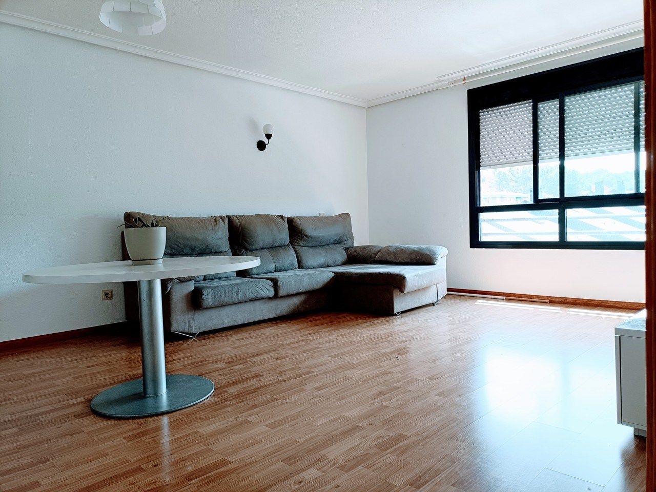 Living room of Flat to rent in Arganda del Rey  with Heating, Terrace and Storage room