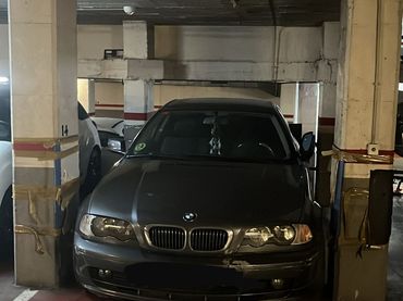 Einzelparkplatz zum Verkauf in Carrer de la Igualtat 2
