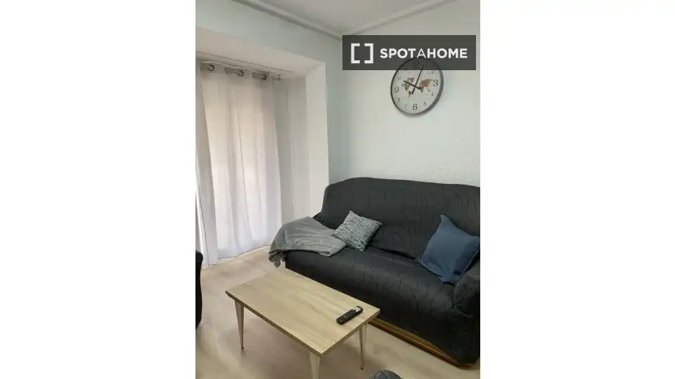 Sala de estar de Piso de alquiler en Zaragoza con Aire acondicionado, Calefacción y Amueblado