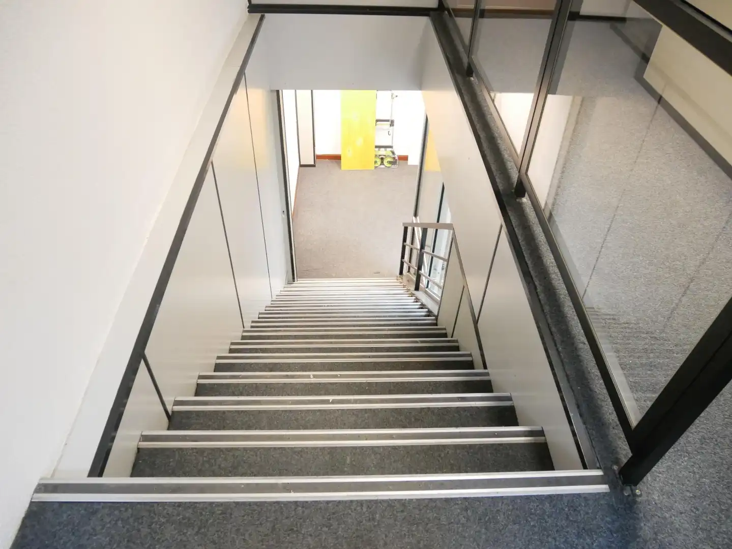 Büro zur Miete in Basauri  mit Klimaanlage und Heizung