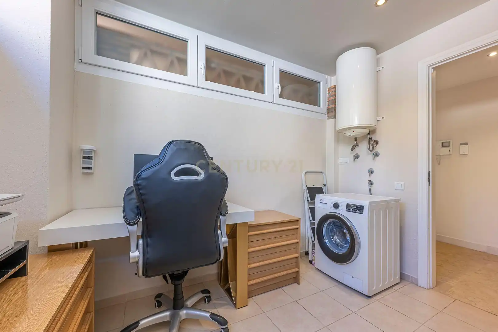 Apartments for rent in Marbella  with Air Conditioner, Private garden and Washing machine