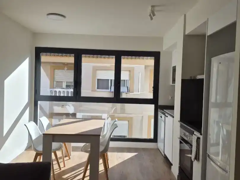 Terrassa de Pis de lloguer en Paterna amb Aire condicionat, Parquet i Moblat