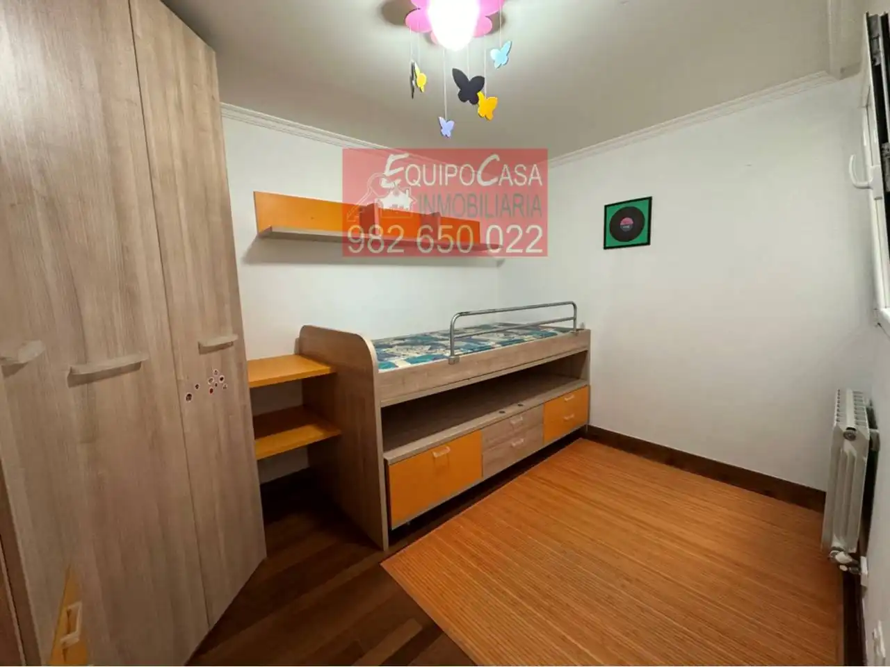 Schlafzimmer von Wohnungen zur Miete in Lugo mit Parkett, Abstellraum und Möbliert