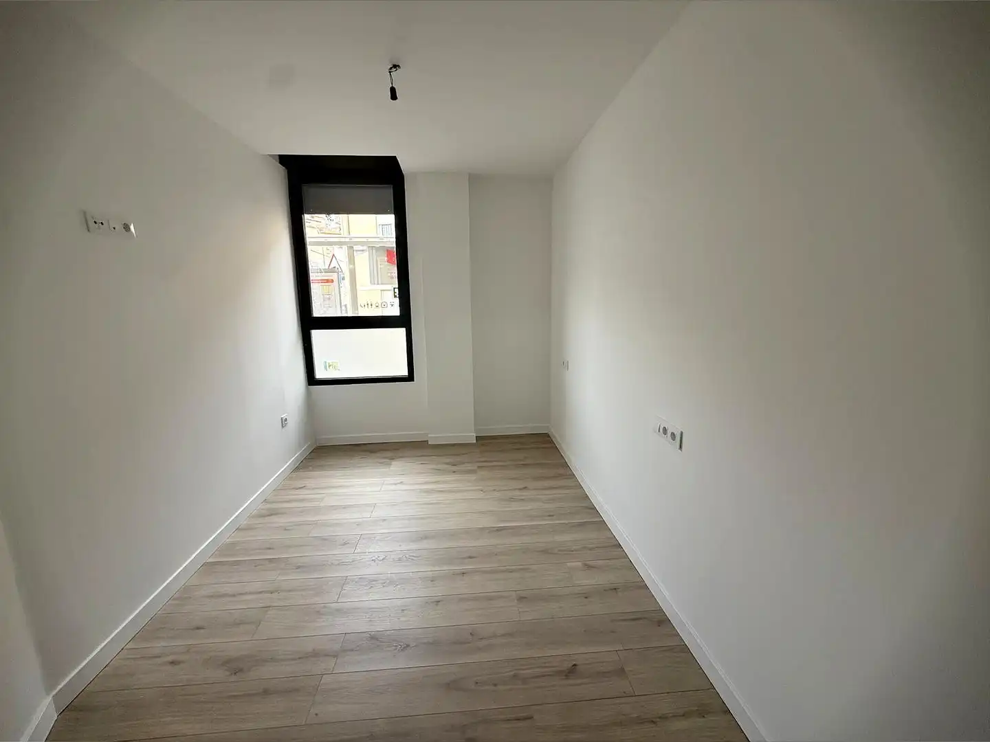 Habitación de Piso en venta en Valdelaguna con Parquet