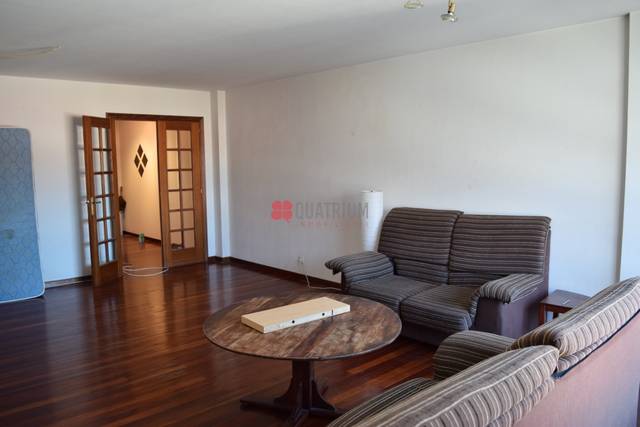 Piso en Venta en Ensanche - Sar