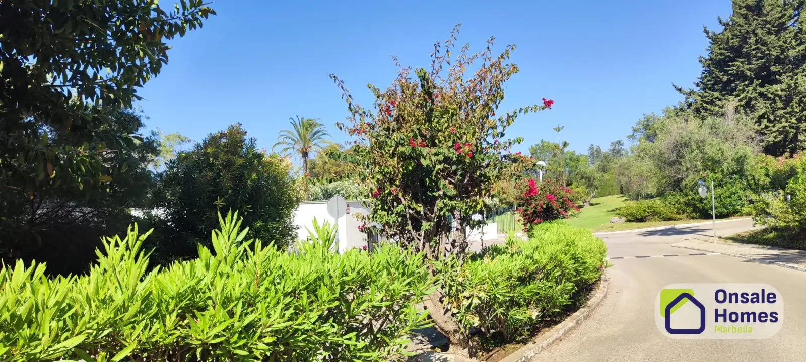Jardín de Apartamento en venta en Marbella con Terraza, Trastero y Piscina comunitaria