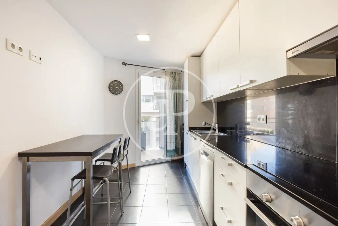 Cocina de Piso en venta en Badalona con Aire acondicionado, Calefacción y Jardín privado