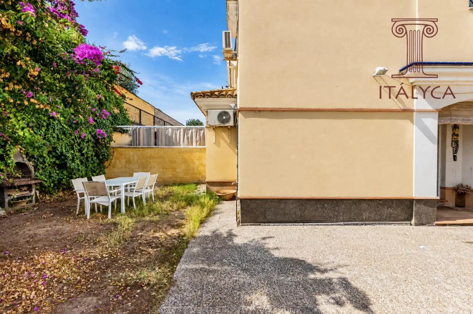 Casa aparellada amb terrassa en venda a Avenida Avenida Clara Campoamor, imagen 27