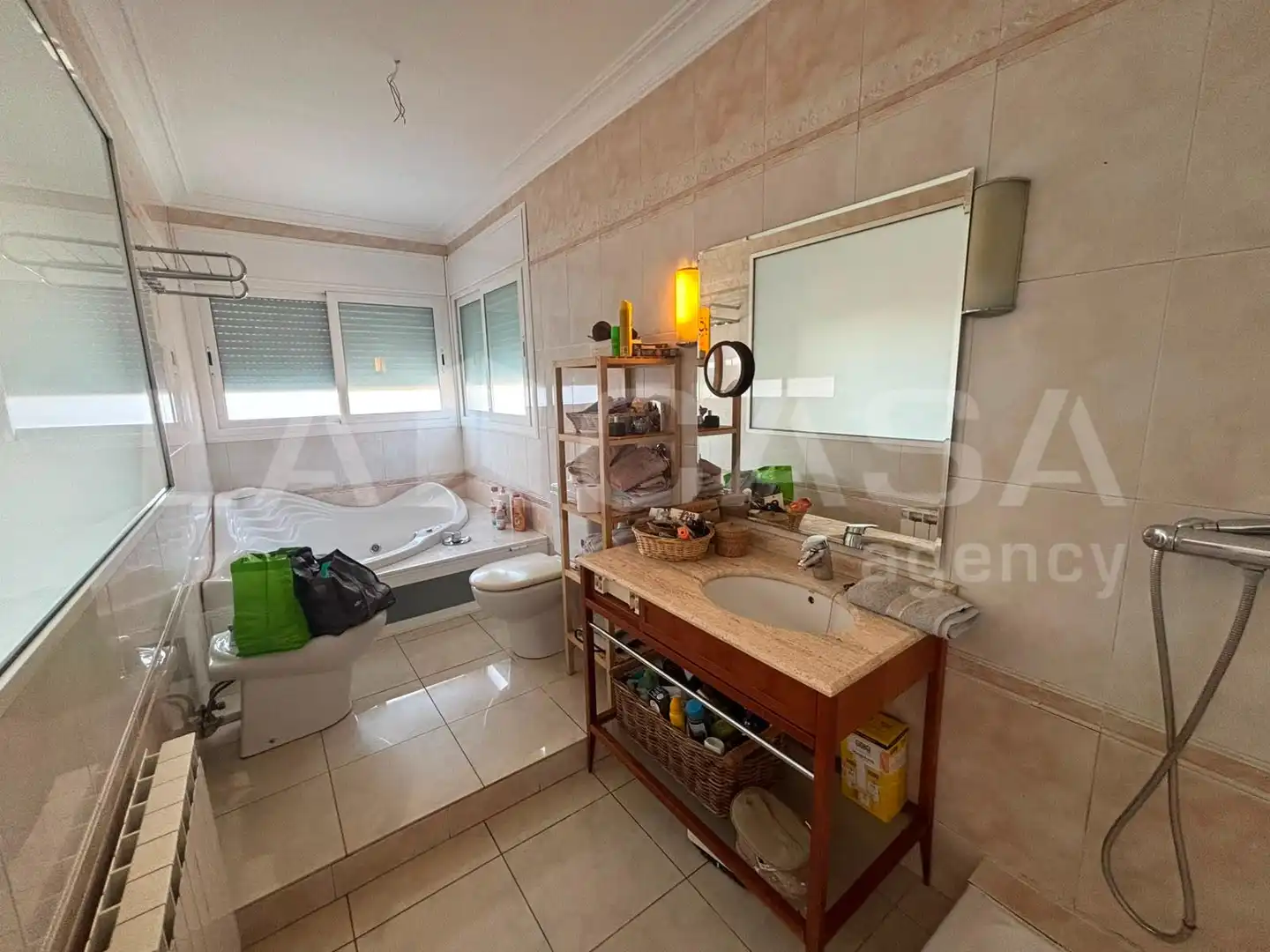 Bathroom of Detached homes for sale in La Roca del Vallès  with Air Conditioner, Heating and Private garden