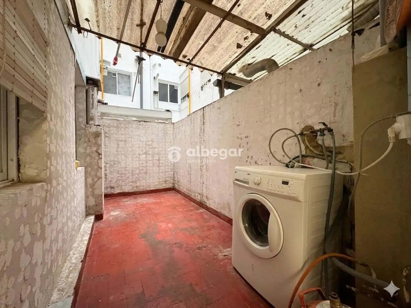 Wohnung zum Verkauf in Valencia mit Terrasse und Balkon