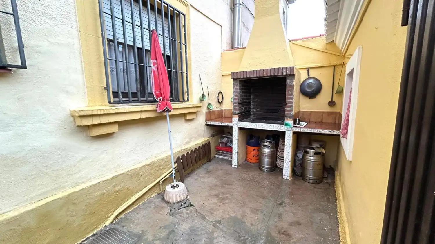 Exterior view of Detached homes for sale in Albacete  with Heating, Storage room and Balcony
