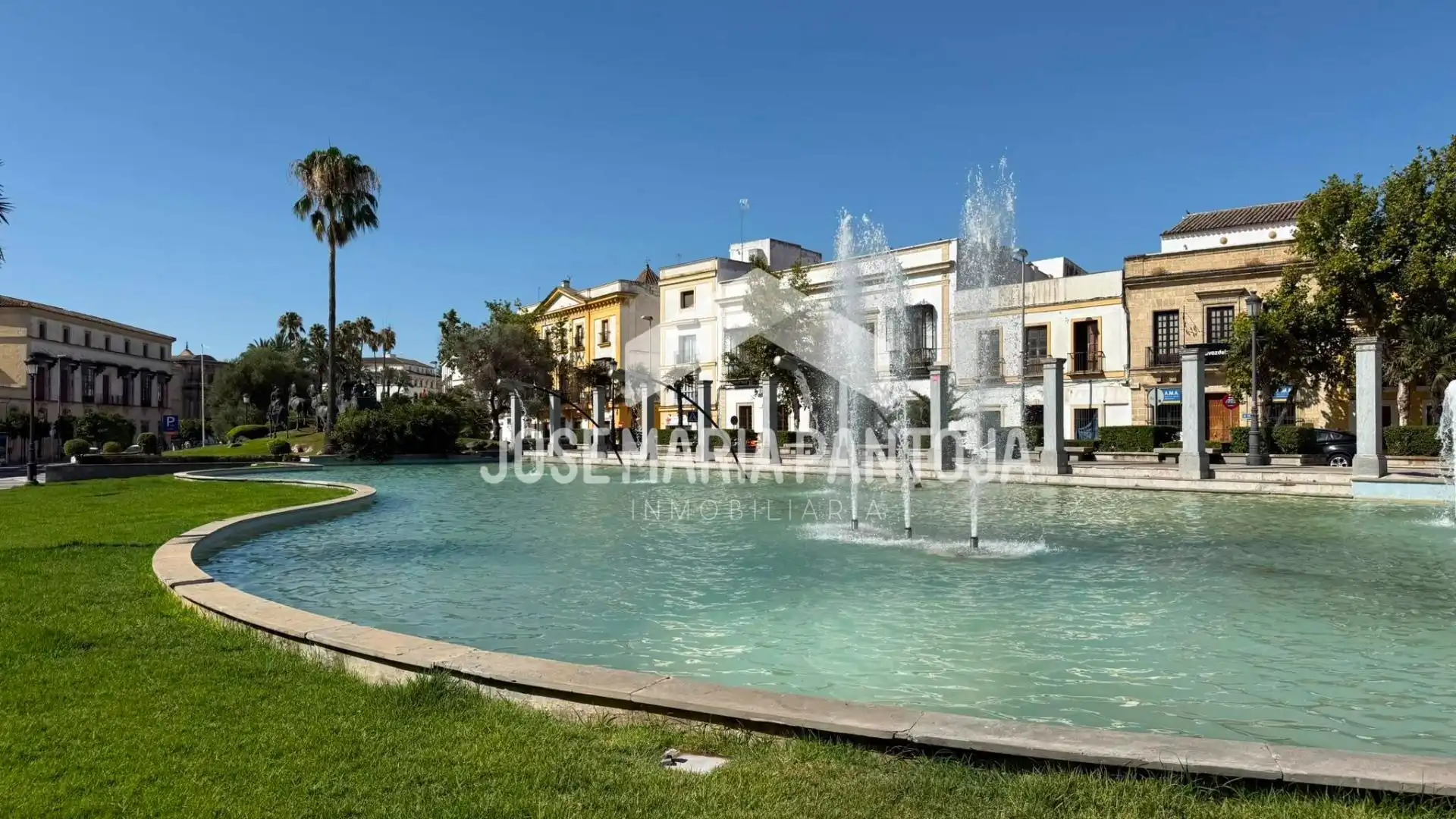 Vista exterior de Pis en venda en Jerez de la Frontera amb Aire condicionat i Traster