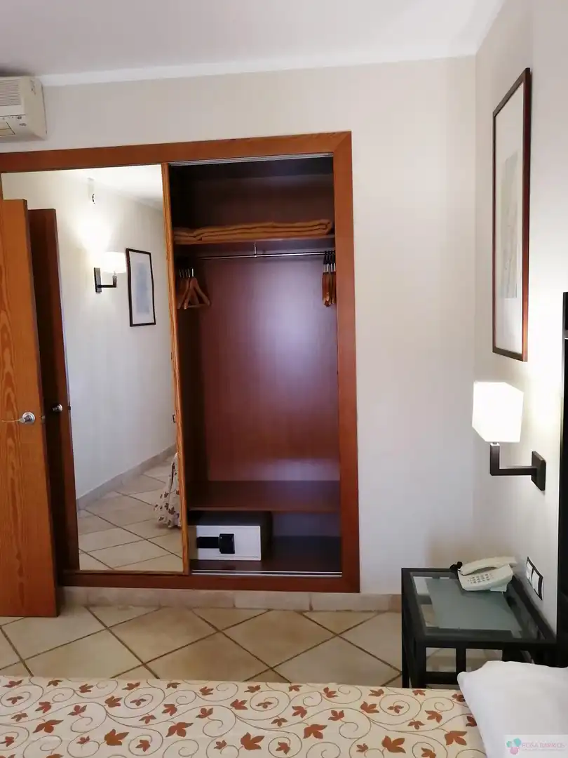 Apartamento con piscina en venta en Los Flamingos, imagen 12
