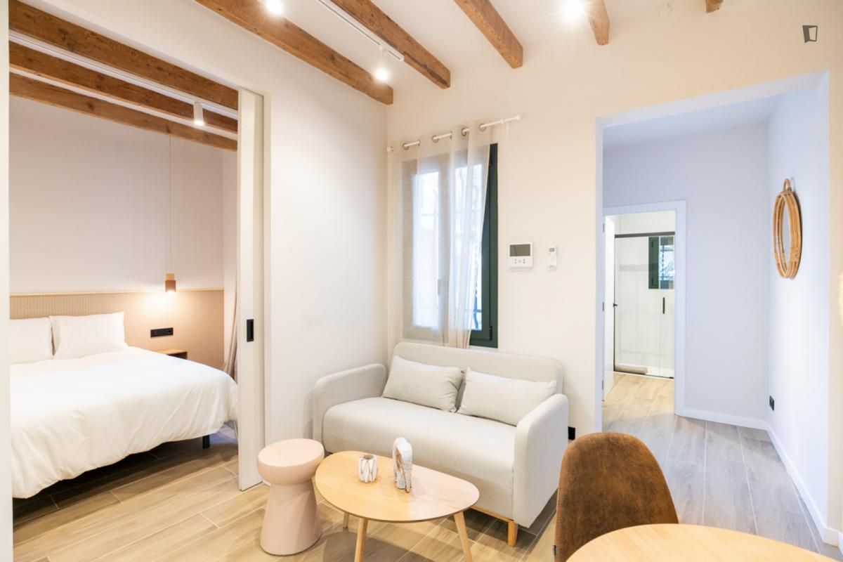 Dormitori de Casa o xalet de lloguer en  Barcelona Capital amb Aire condicionat, Moblat i Forn